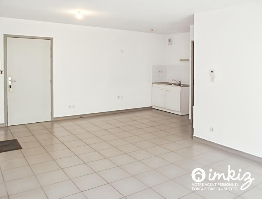
                                                Vente
                                                 Appartement 3 pièces