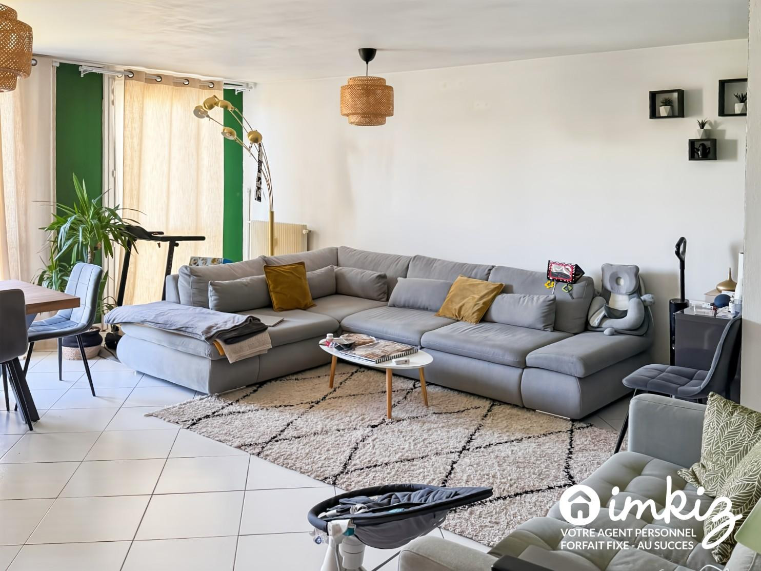 
                                                Vente
                                                 Appartement 3 pièces