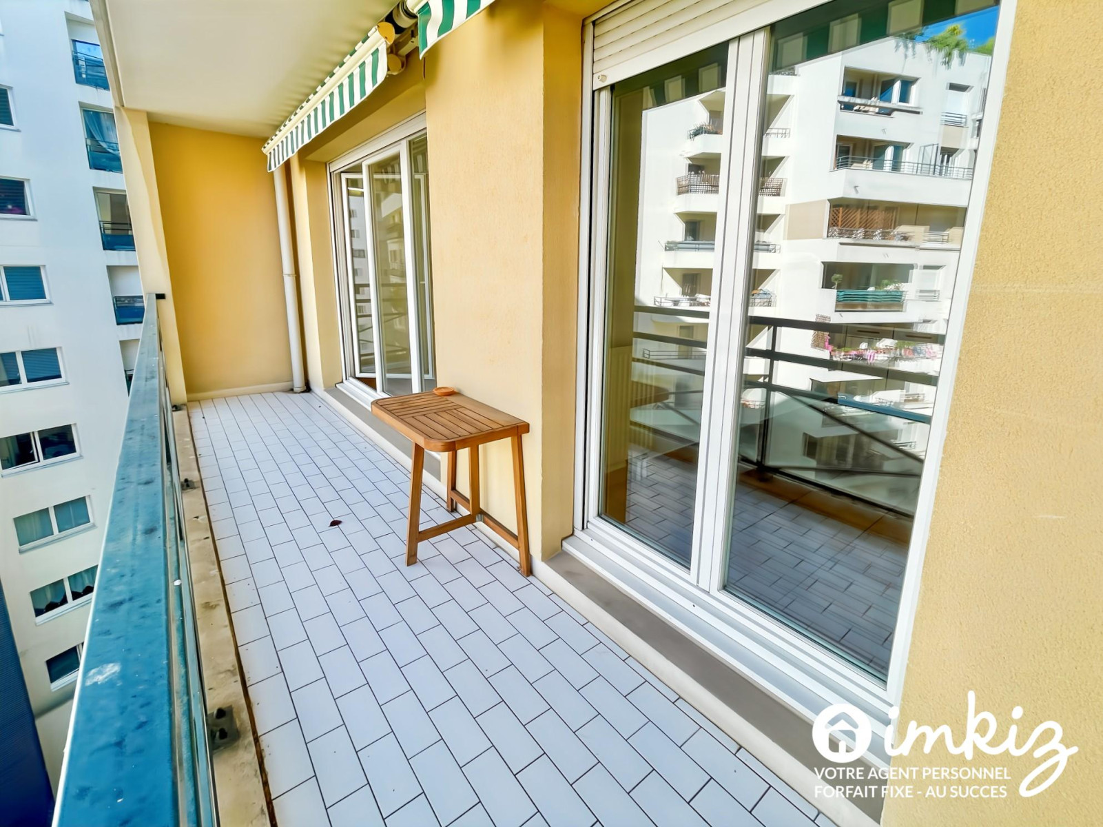 
                                                Vente
                                                 Appartement 3 pièces
