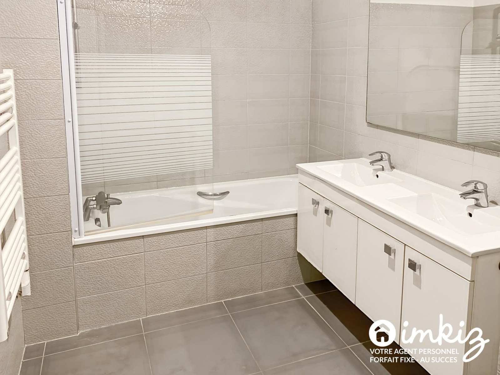 
                                                Vente
                                                 Appartement 3 pièces
