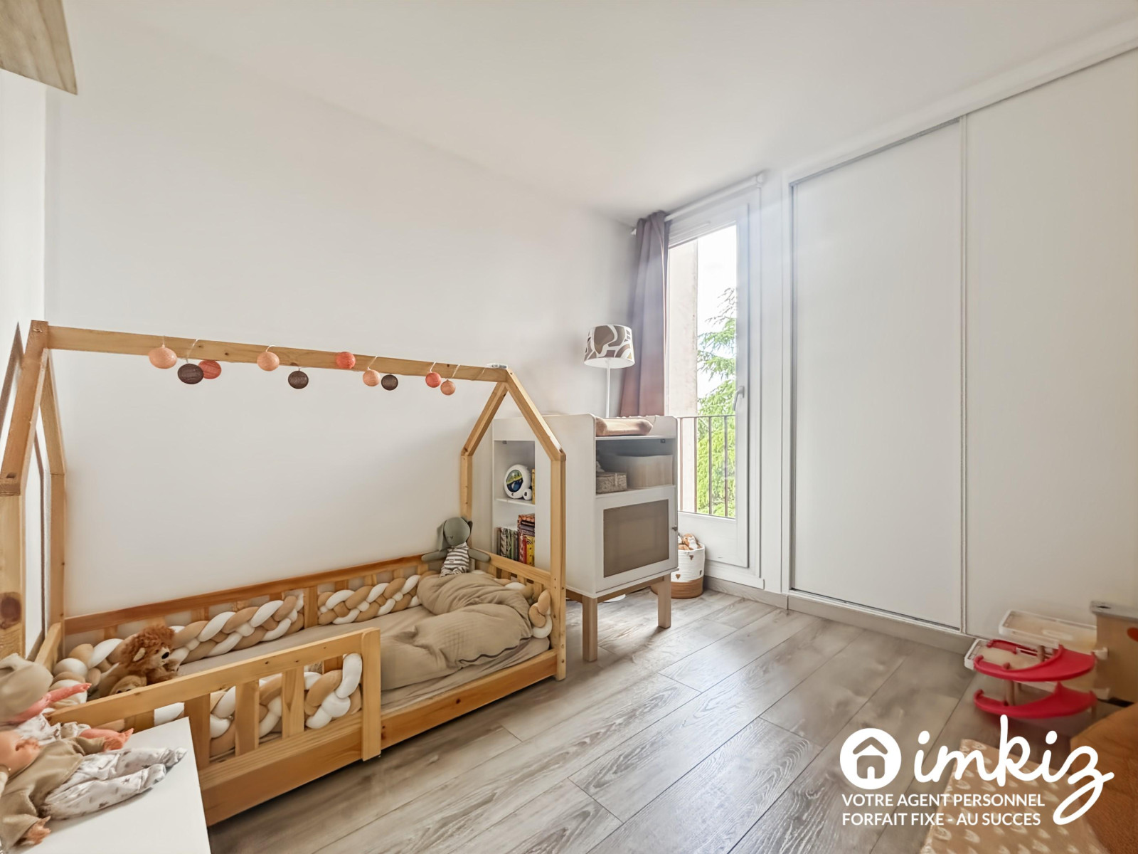 
                                                Vente
                                                 Appartement 3 pièces