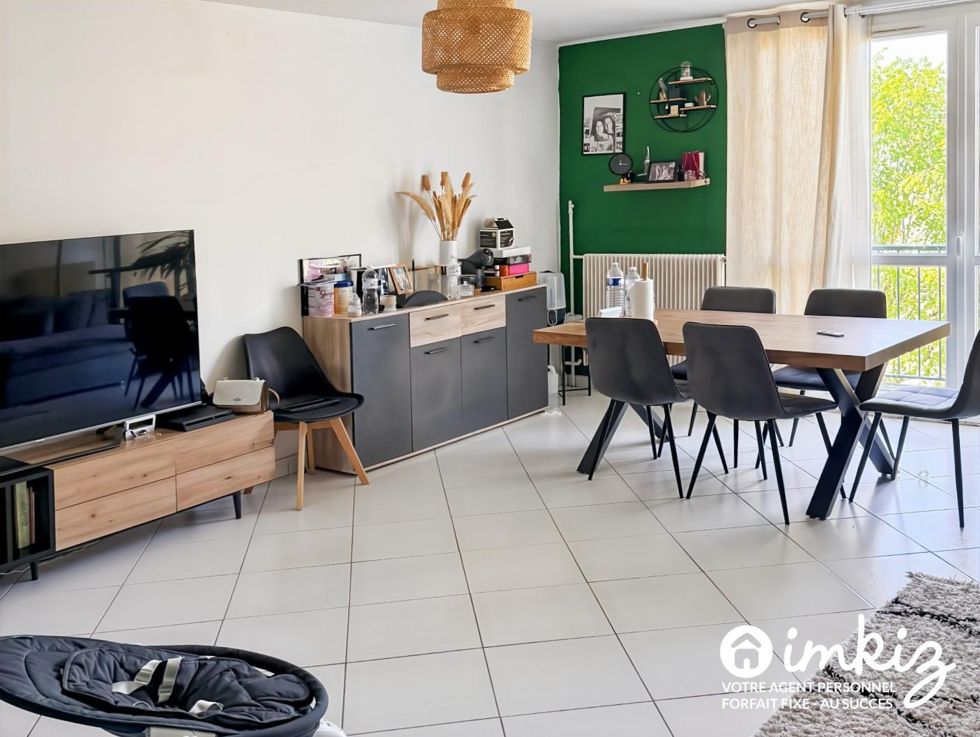 
                                                Vente
                                                 Appartement 3 pièces