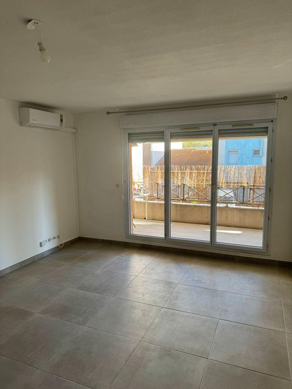
                                                Location
                                                 Appartement 3 pièces