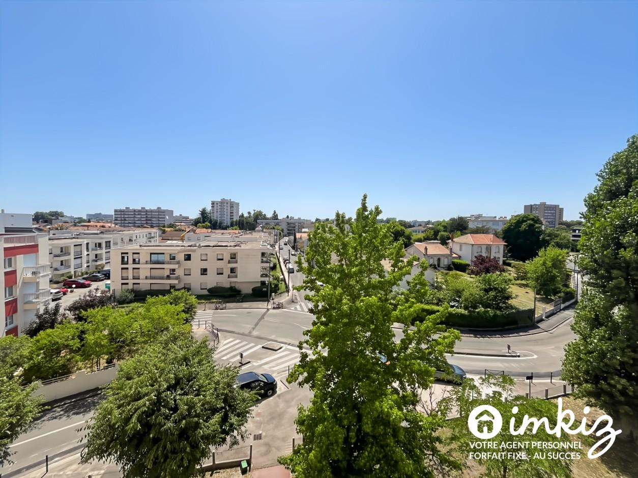 
                                                Vente
                                                 Appartement 3 pièces