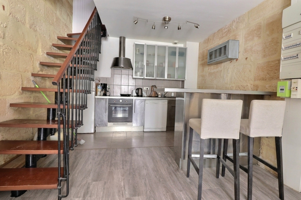 
                                                Vente
                                                 Appartement 3 pièces