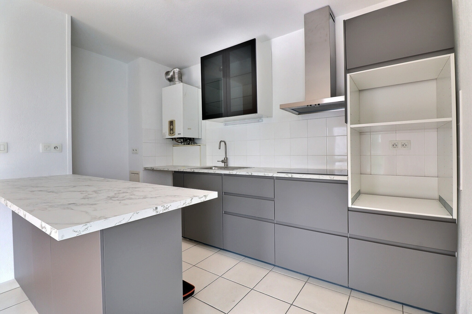 
                                                Vente
                                                 Appartement 3 pièces