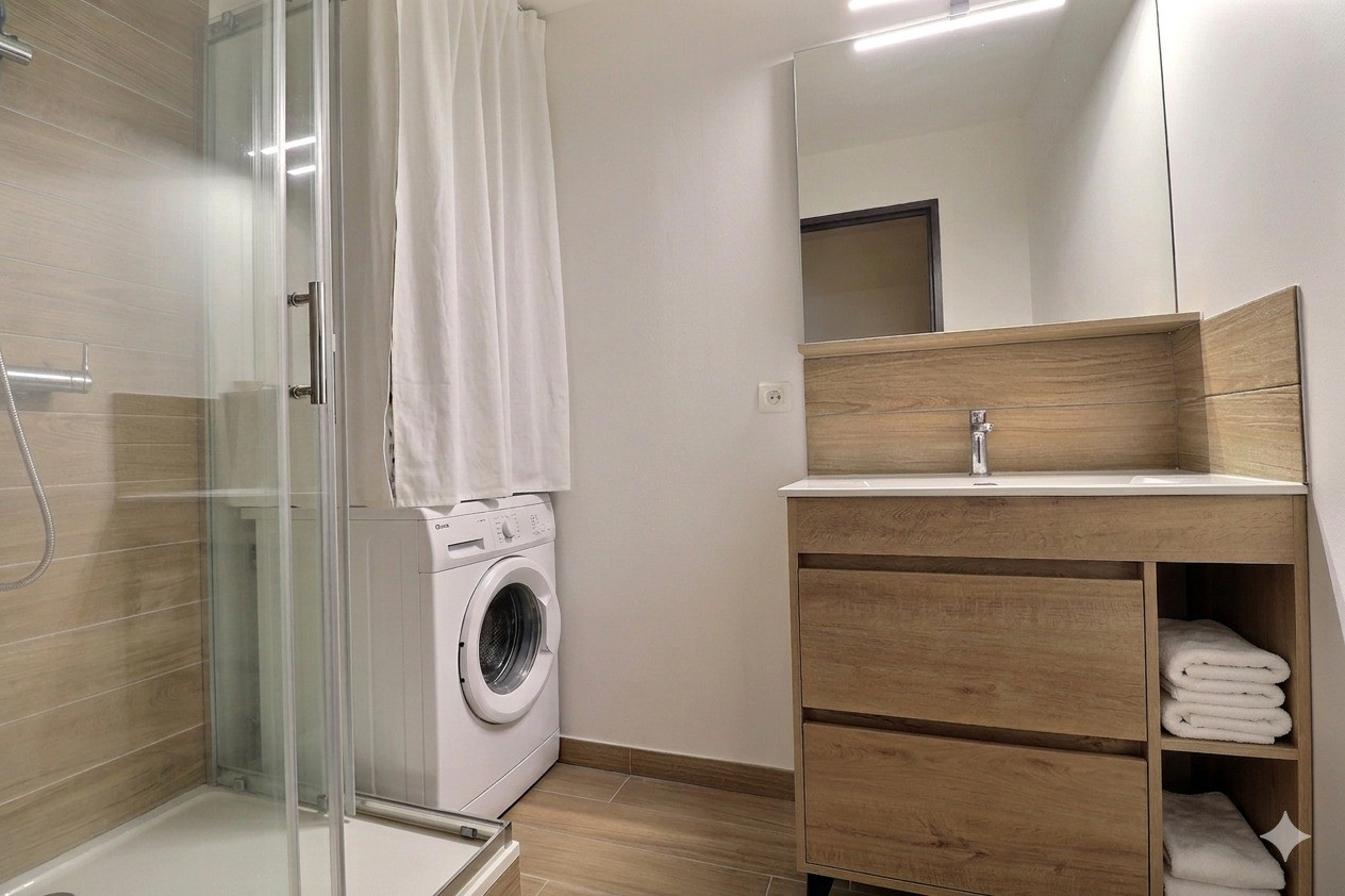 
                                                Vente
                                                 Appartement 3 pièces
