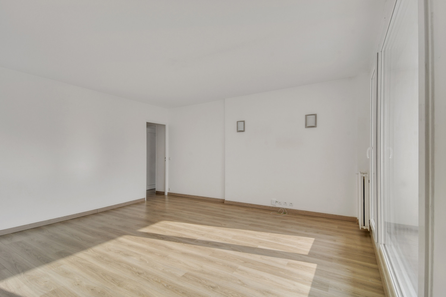 
                                                Location
                                                 Appartement 3 pièces