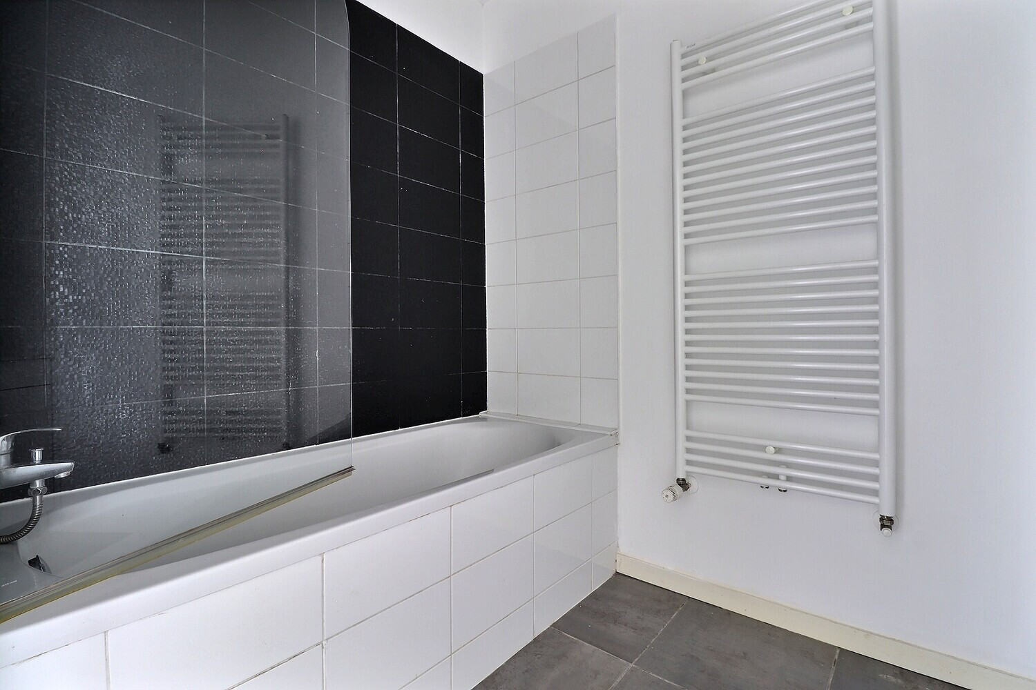 
                                                Vente
                                                 Appartement 3 pièces