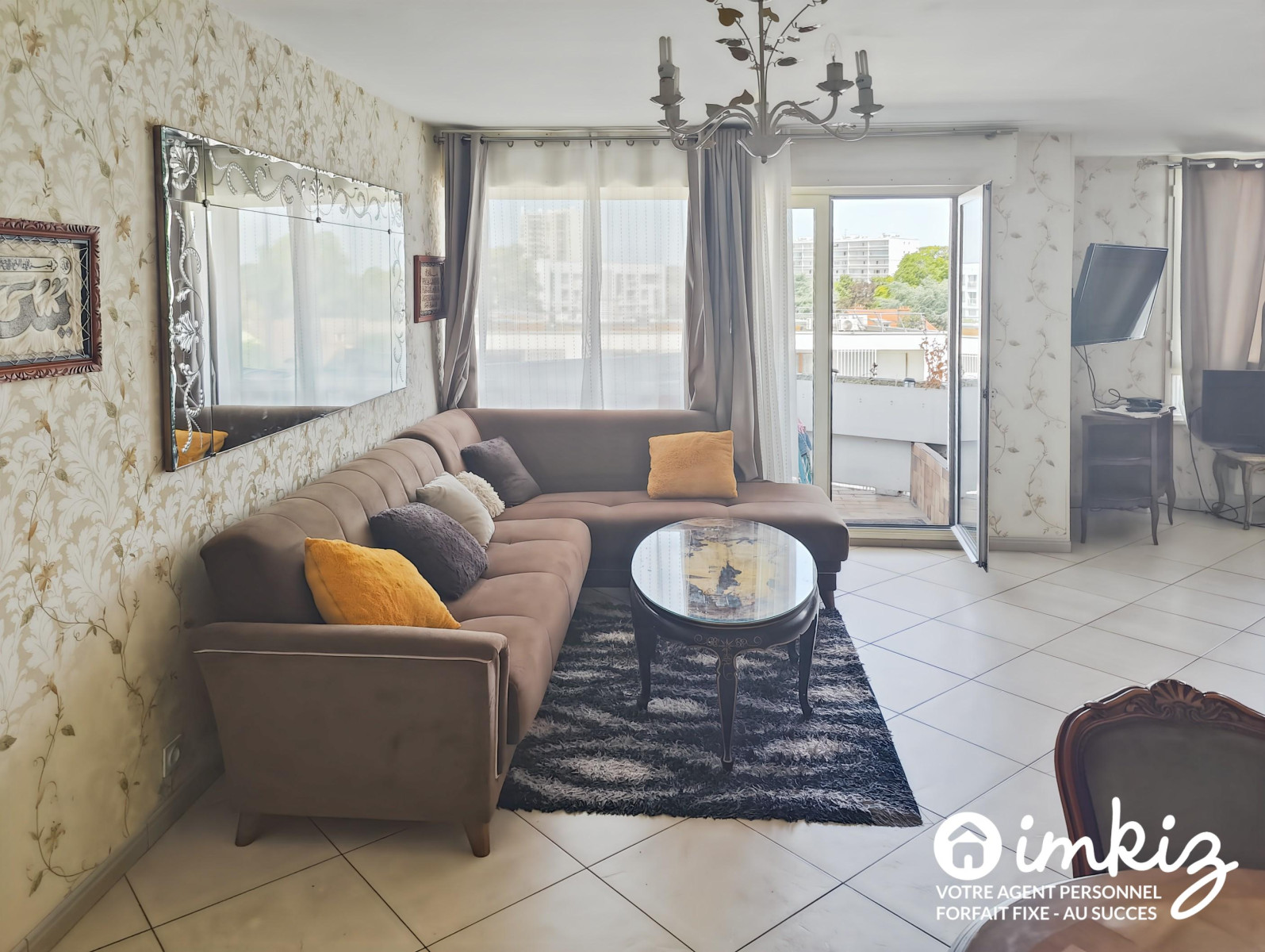 
                                                Vente
                                                 Appartement 3 pièces