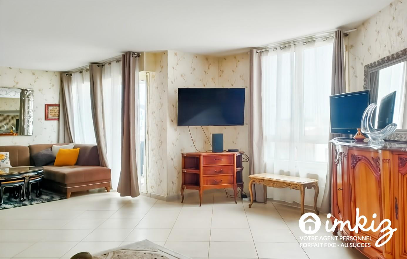 
                                                Vente
                                                 Appartement 3 pièces