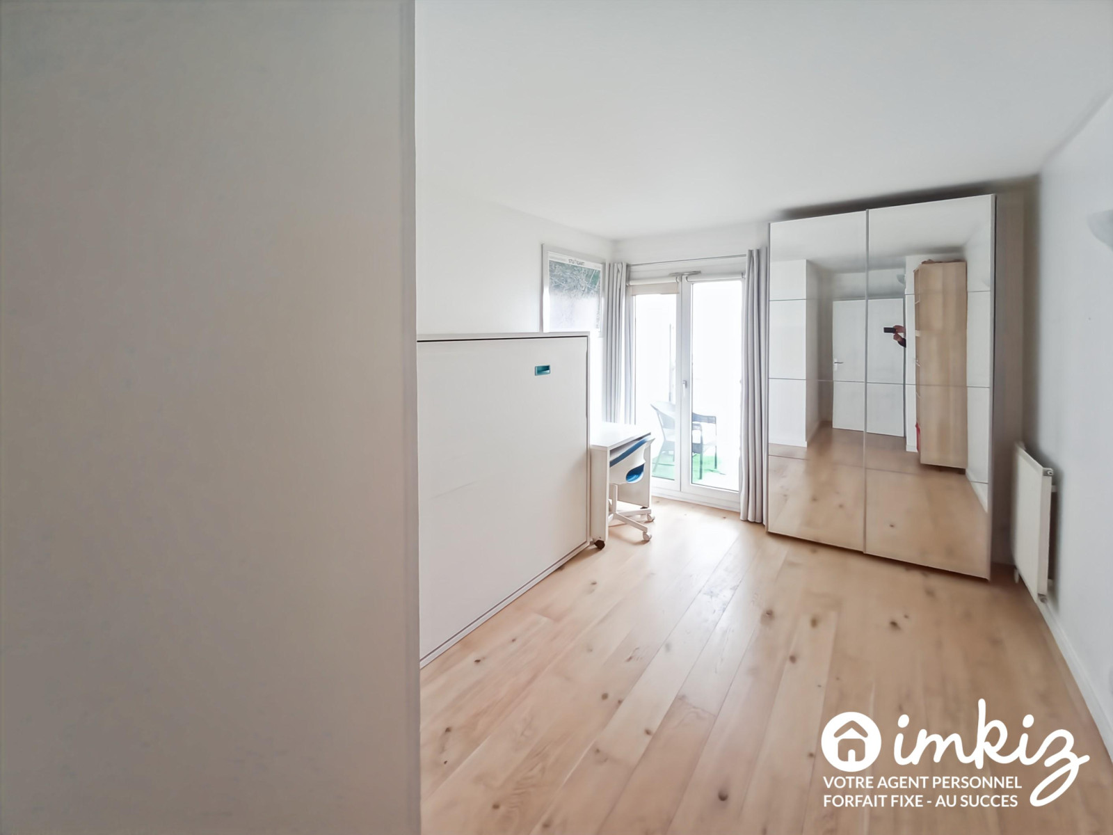
                                                Vente
                                                 Appartement 3 pièces