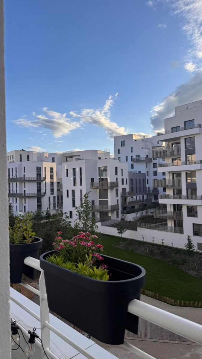 
                                                Vente
                                                 Appartement 3 pièces