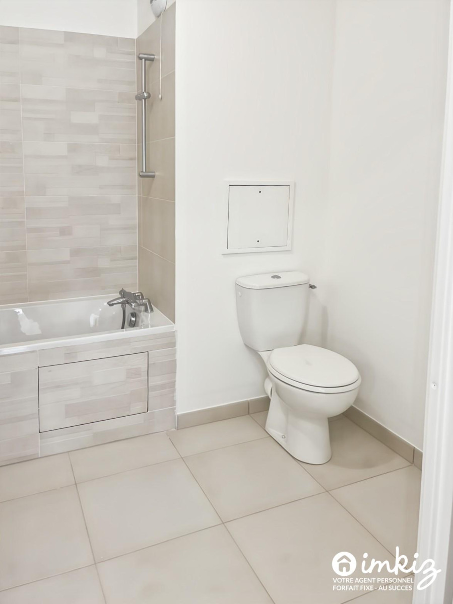 
                                                Vente
                                                 Appartement 3 pièces