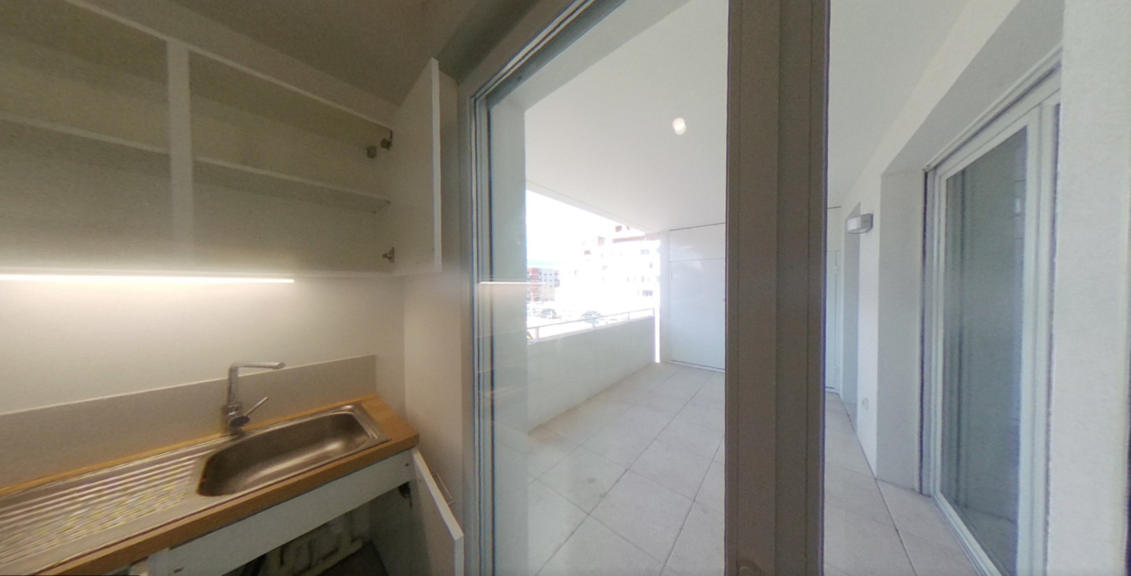
                                                Location
                                                 Appartement 3 pièces