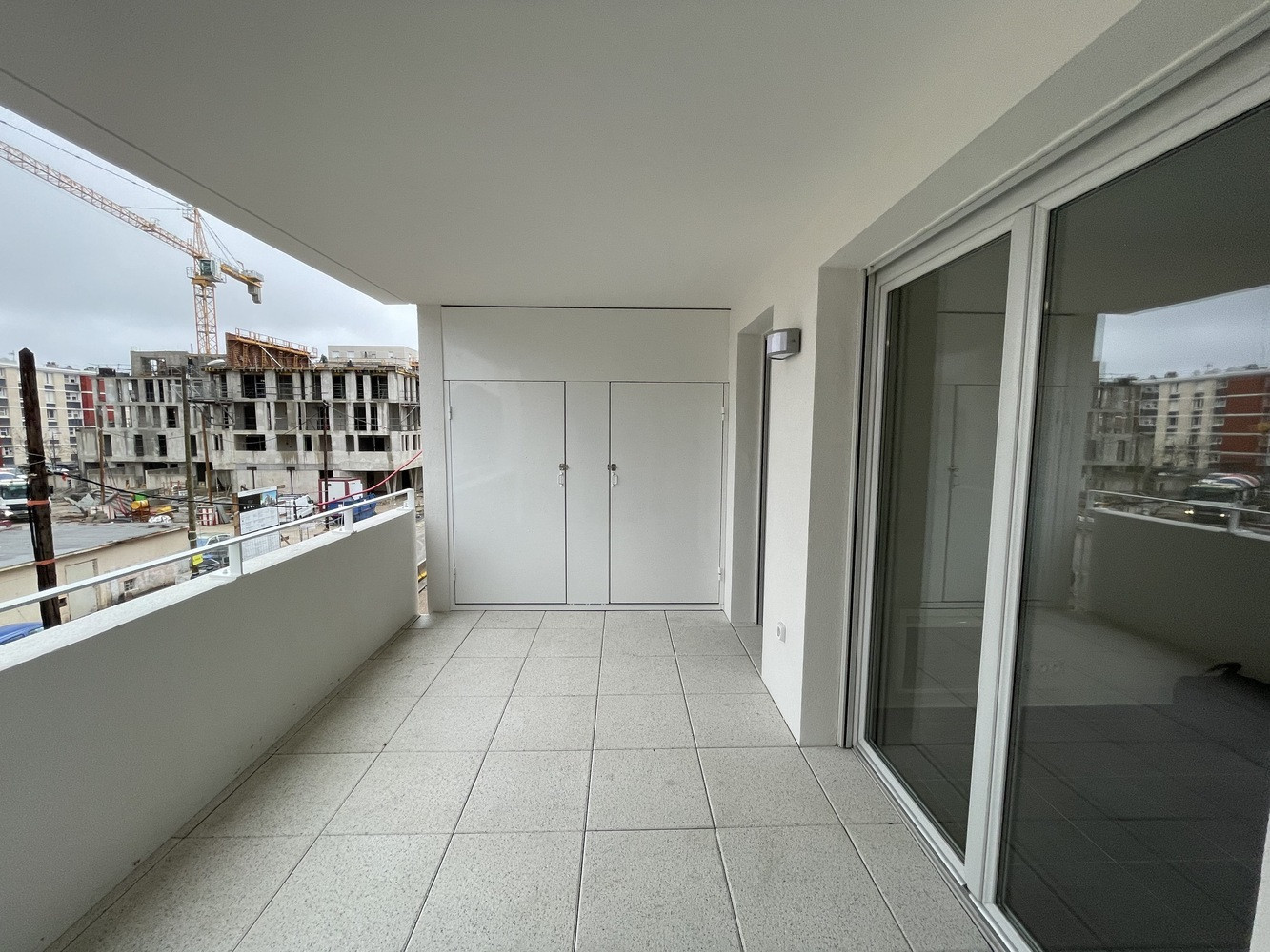 
                                                Location
                                                 Appartement 3 pièces