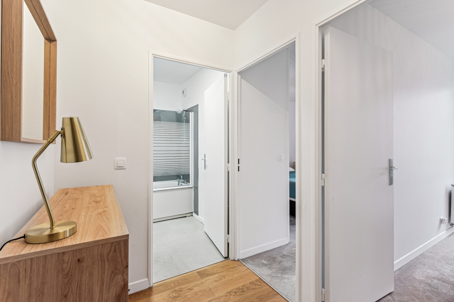 
                                                Location
                                                 Appartement 3 pièces