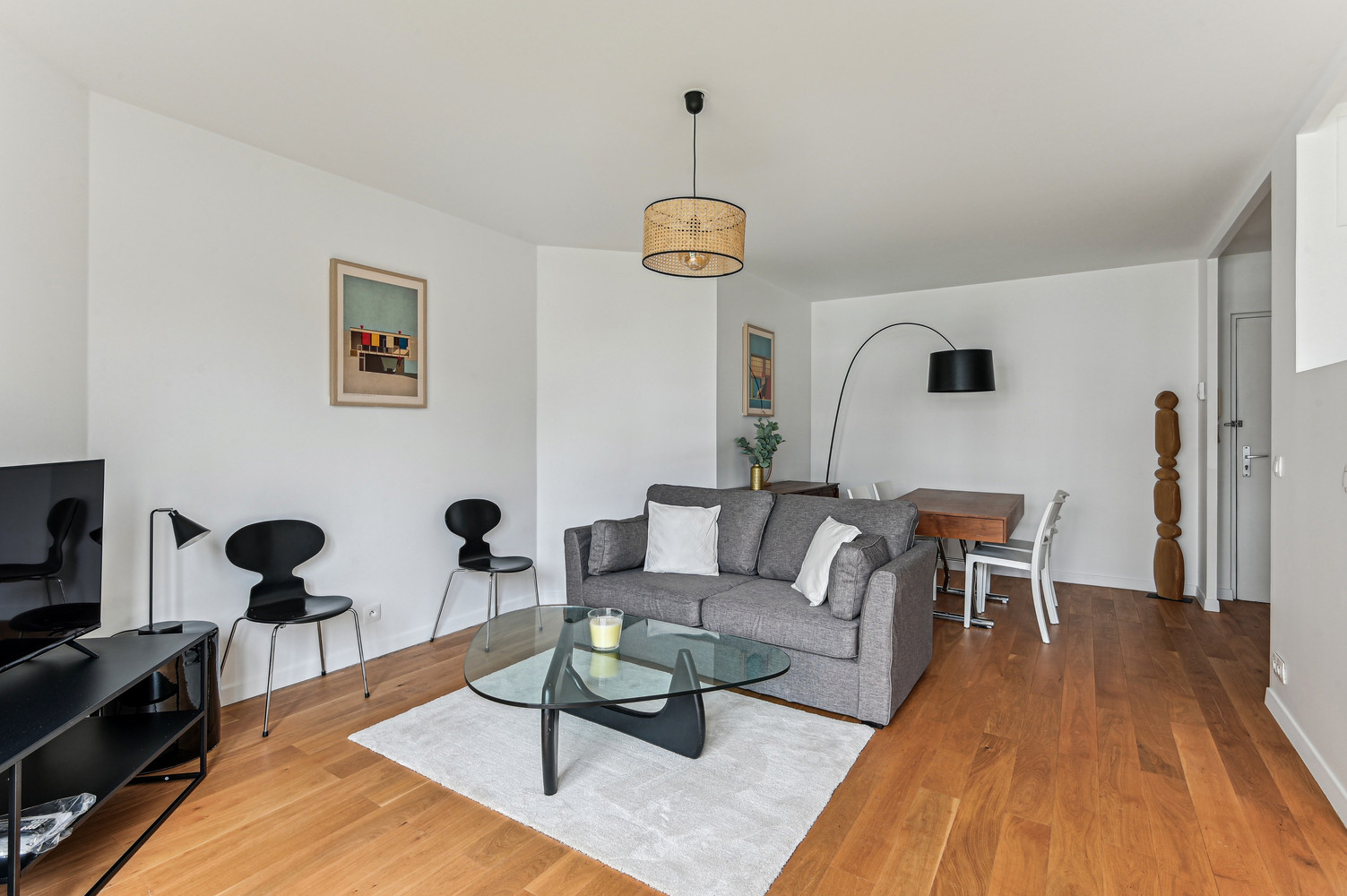 
                                                Location
                                                 Appartement 3 pièces