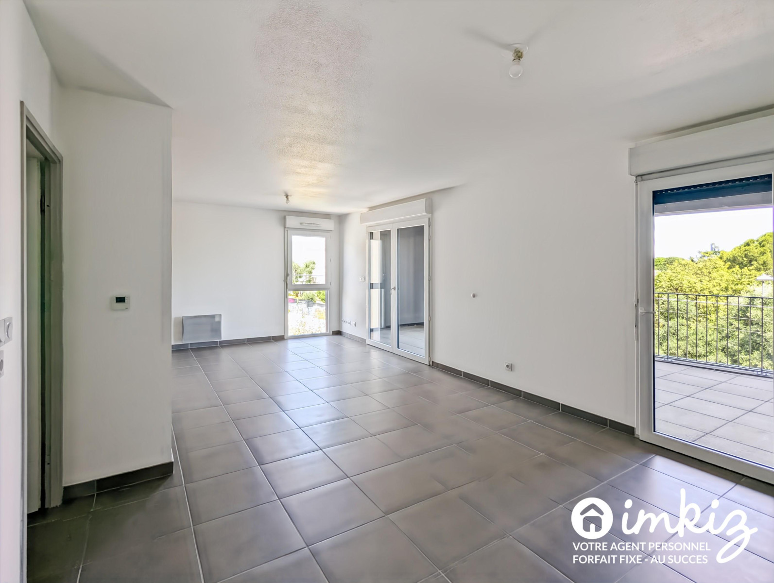 
                                                Vente
                                                 Appartement 3 pièces