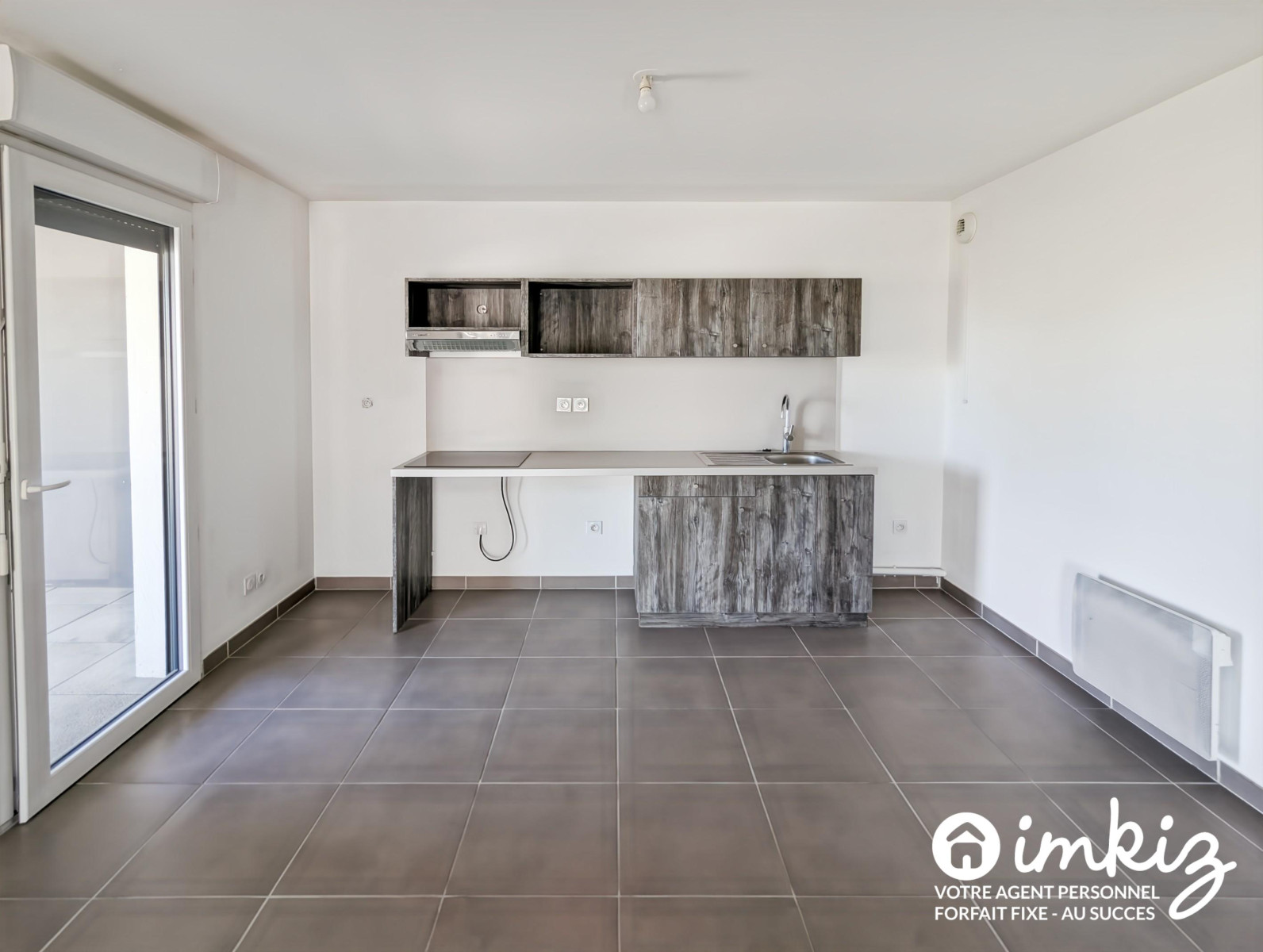 
                                                Vente
                                                 Appartement 3 pièces