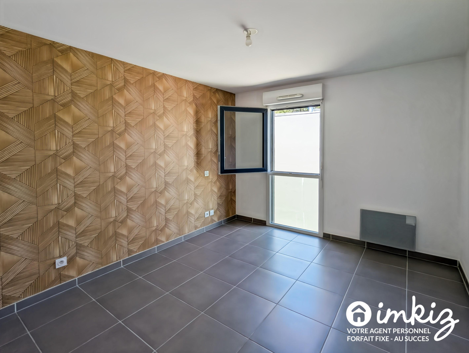 
                                                Vente
                                                 Appartement 3 pièces