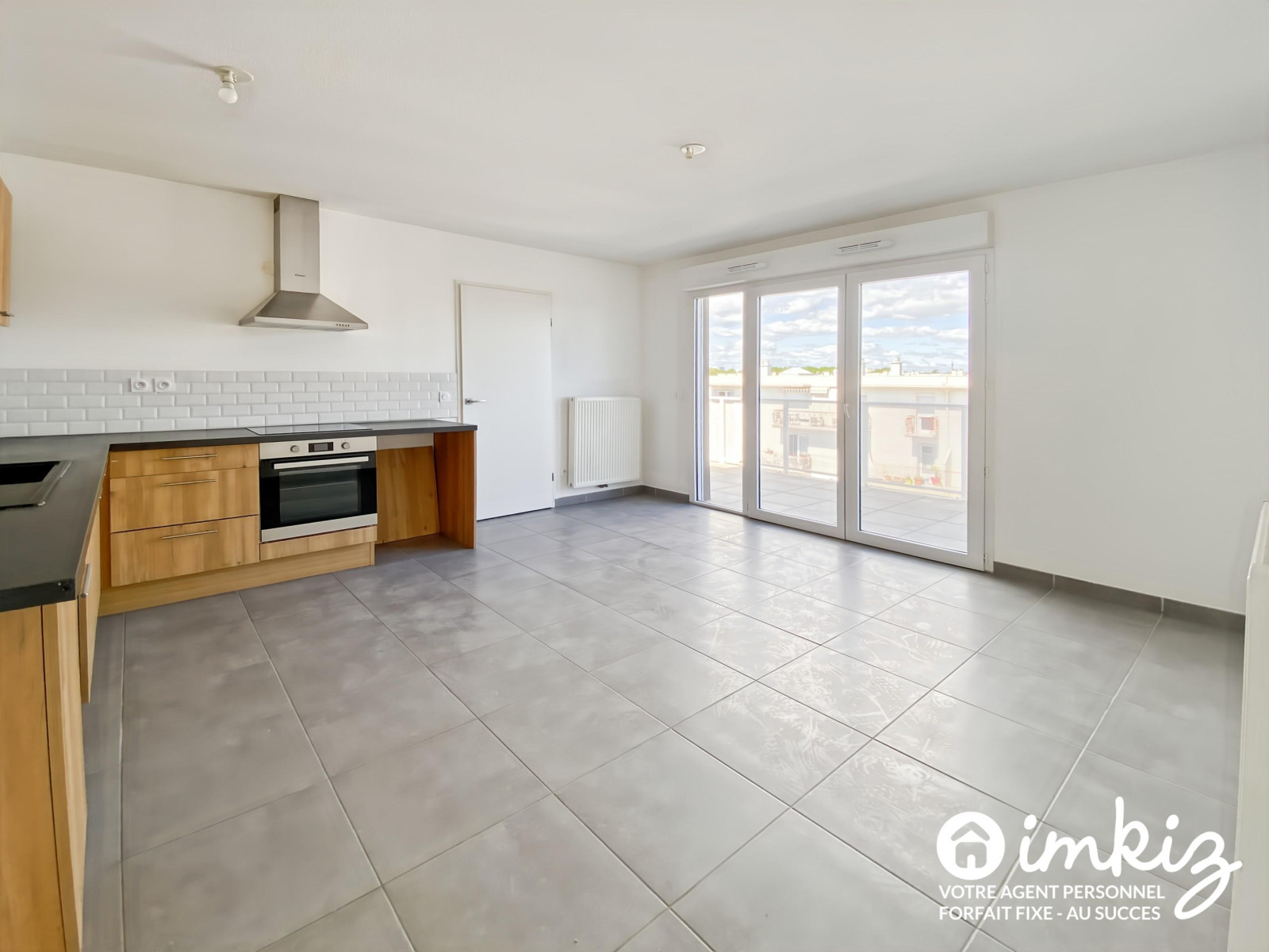 
                                                Vente
                                                 Appartement 3 pièces
