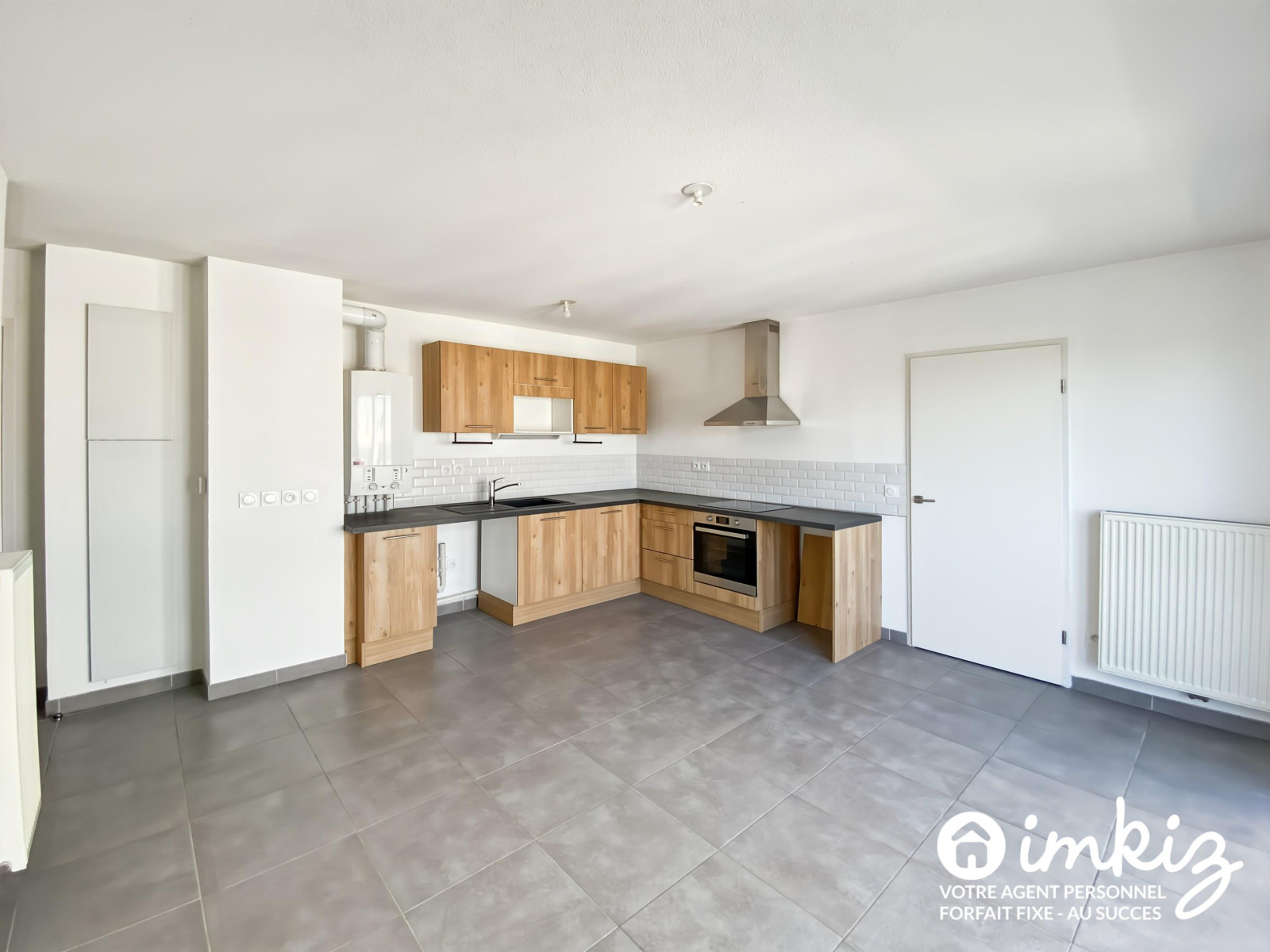 
                                                Vente
                                                 Appartement 3 pièces