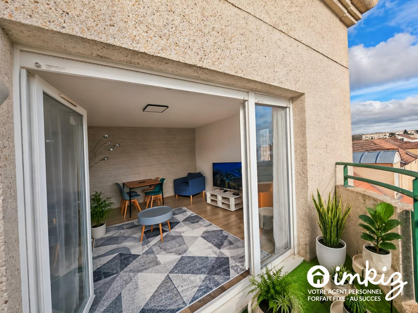 
                                                Vente
                                                 Appartement 3 pièces