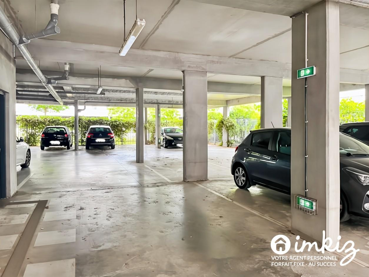 
                                                Vente
                                                 Appartement 3 pièces