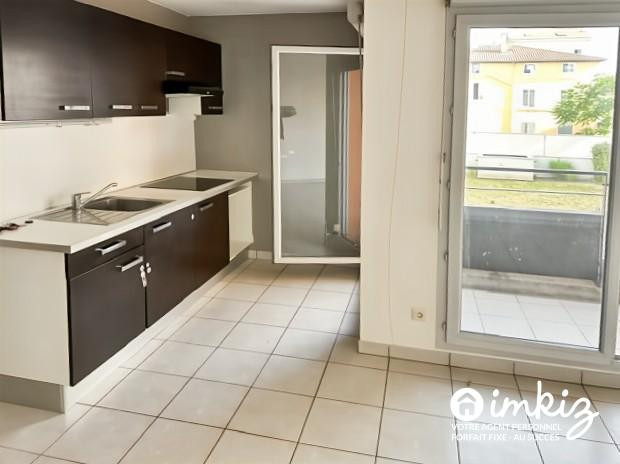 
                                                Vente
                                                 Appartement 3 pièces
