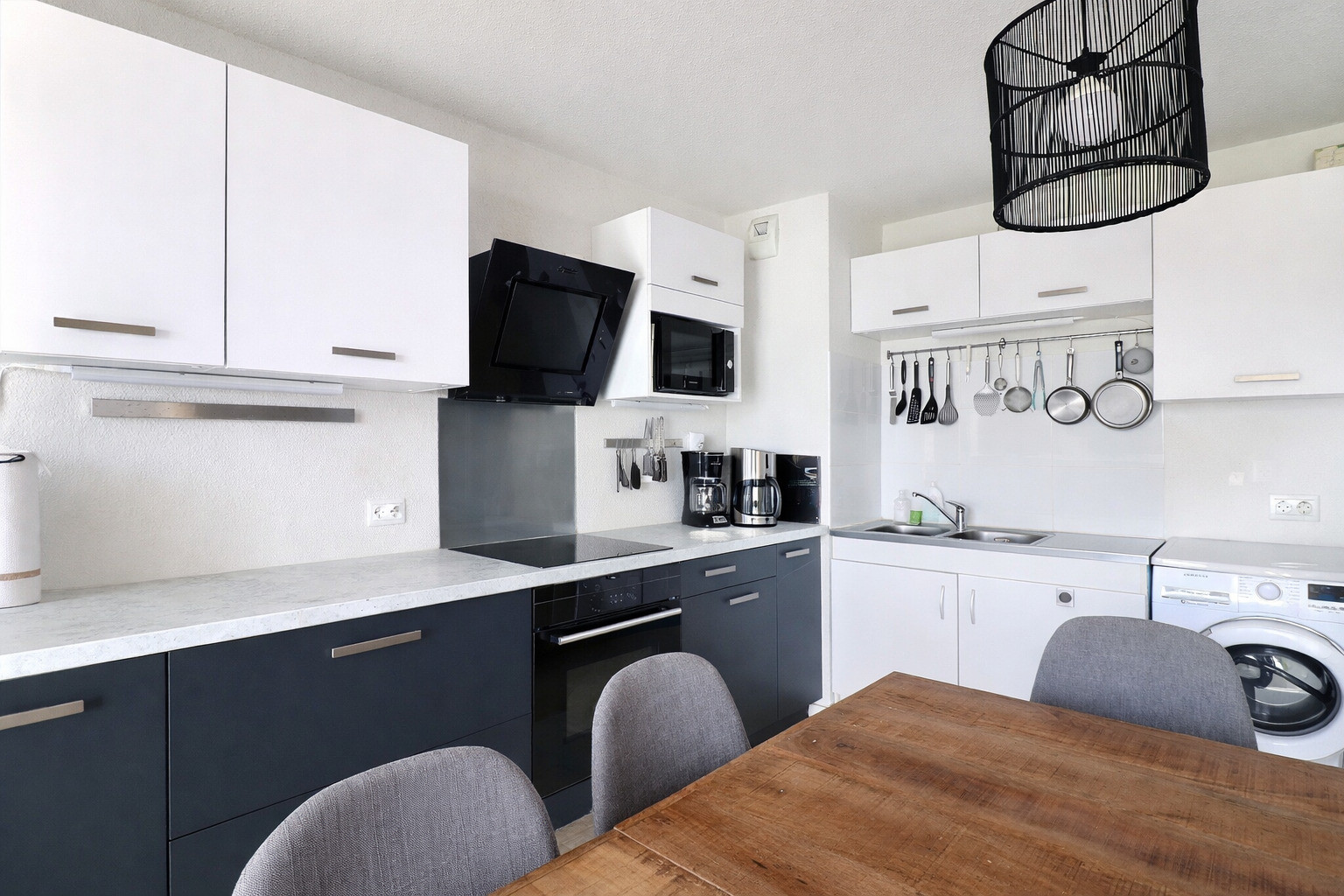 
                                                Vente
                                                 Appartement 3 pièces