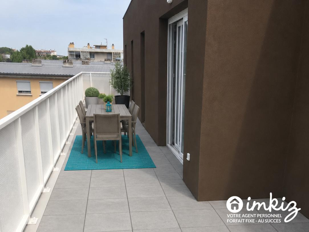 
                                                Vente
                                                 Appartement 3 pièces