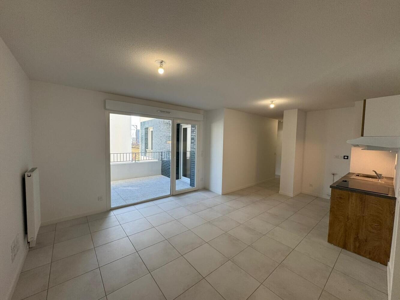 
                                                Location
                                                 Appartement 3 pièces