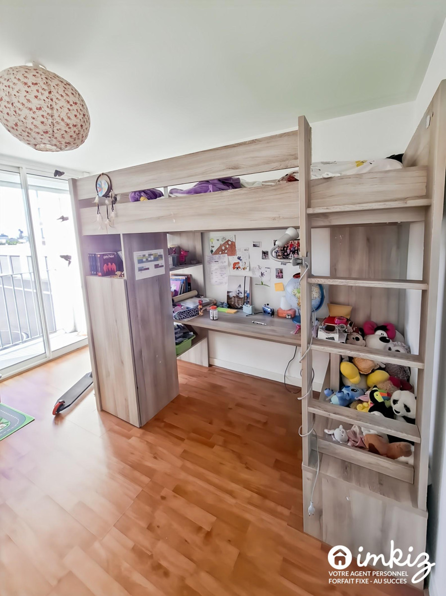 
                                                Vente
                                                 Appartement 3 pièces - 73 m2