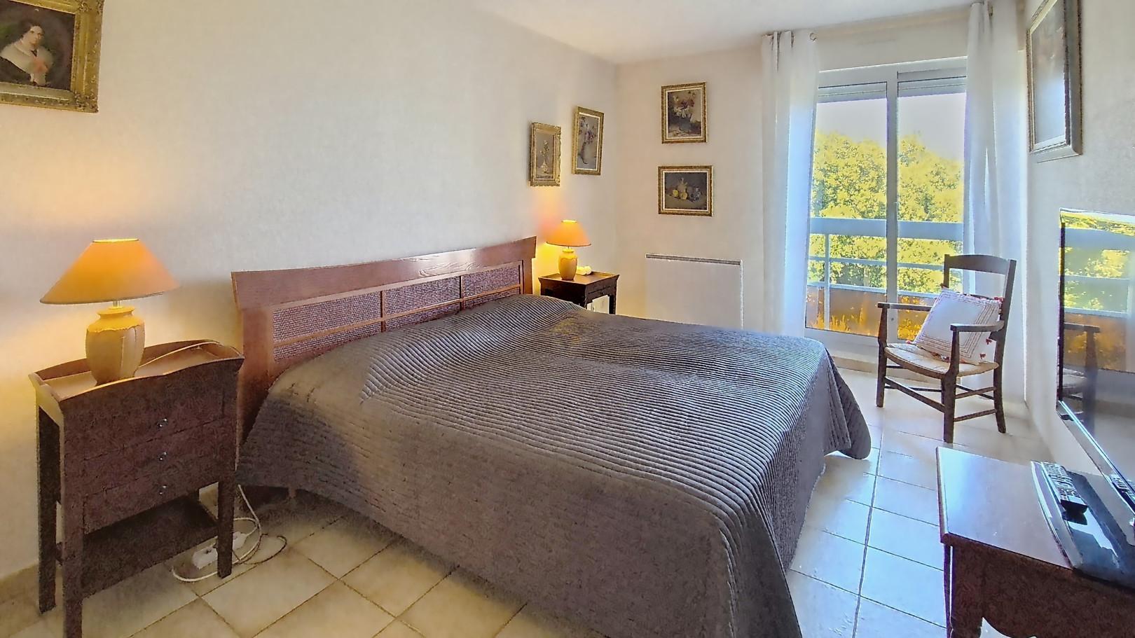 
                                                Vente
                                                 Appartement  - 3 pièces  - 74.06 m²