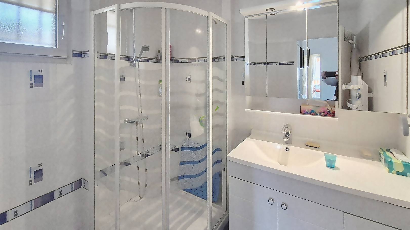 
                                                Vente
                                                 Appartement  - 3 pièces  - 74.06 m²