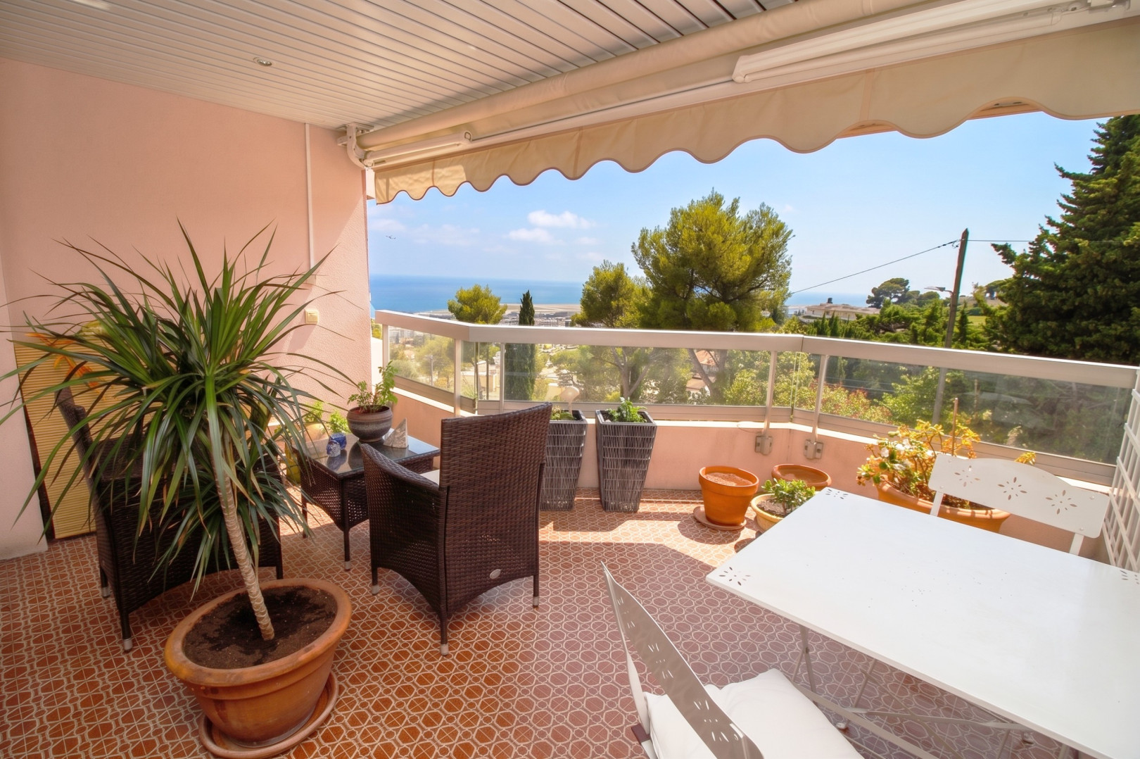 
                                                Vente
                                                 Appartement  - 3 pièces  - 75.14 m²