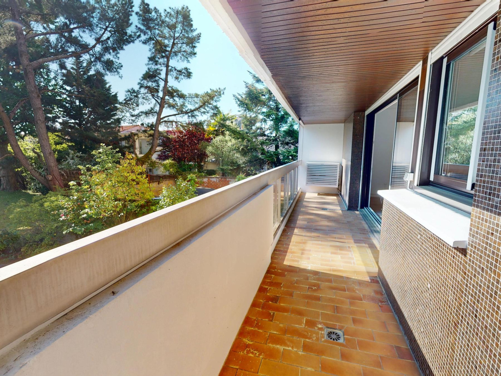 
                                                Vente
                                                 Appartement 3 pièces - 87m2 - Saint Genès