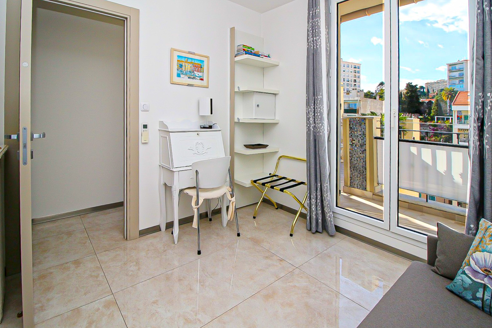 
                                                Vente
                                                 Appartement  - 3 pièces  - 97.0 m²