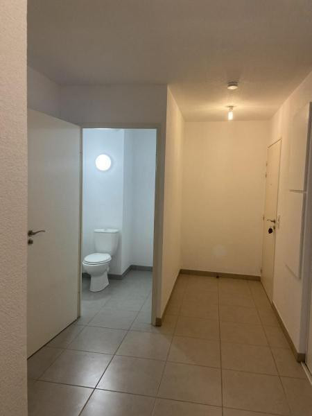 
                                                Location
                                                 Appartement 3 pièces à Cenon avec loggia