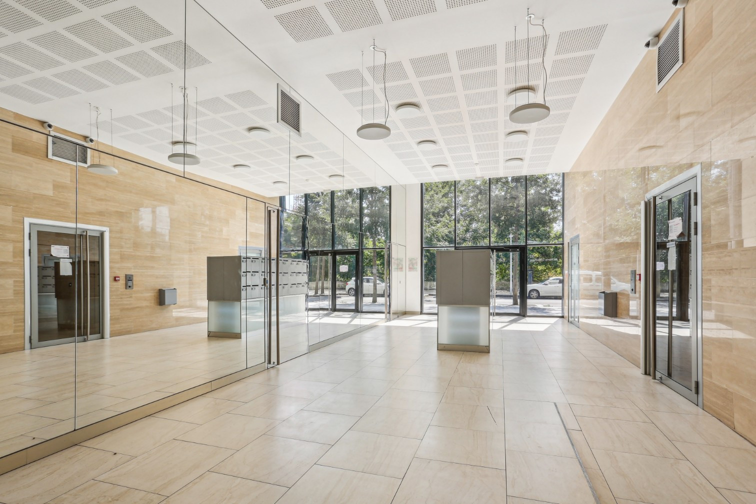 
                                                Vente
                                                 Appartement 3 pièces avec balcon - Boulogne