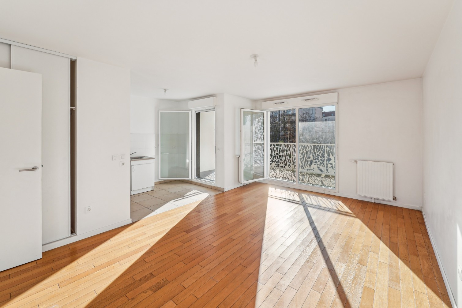 
                                                Vente
                                                 Appartement 3 pièces avec balcon - Cergy