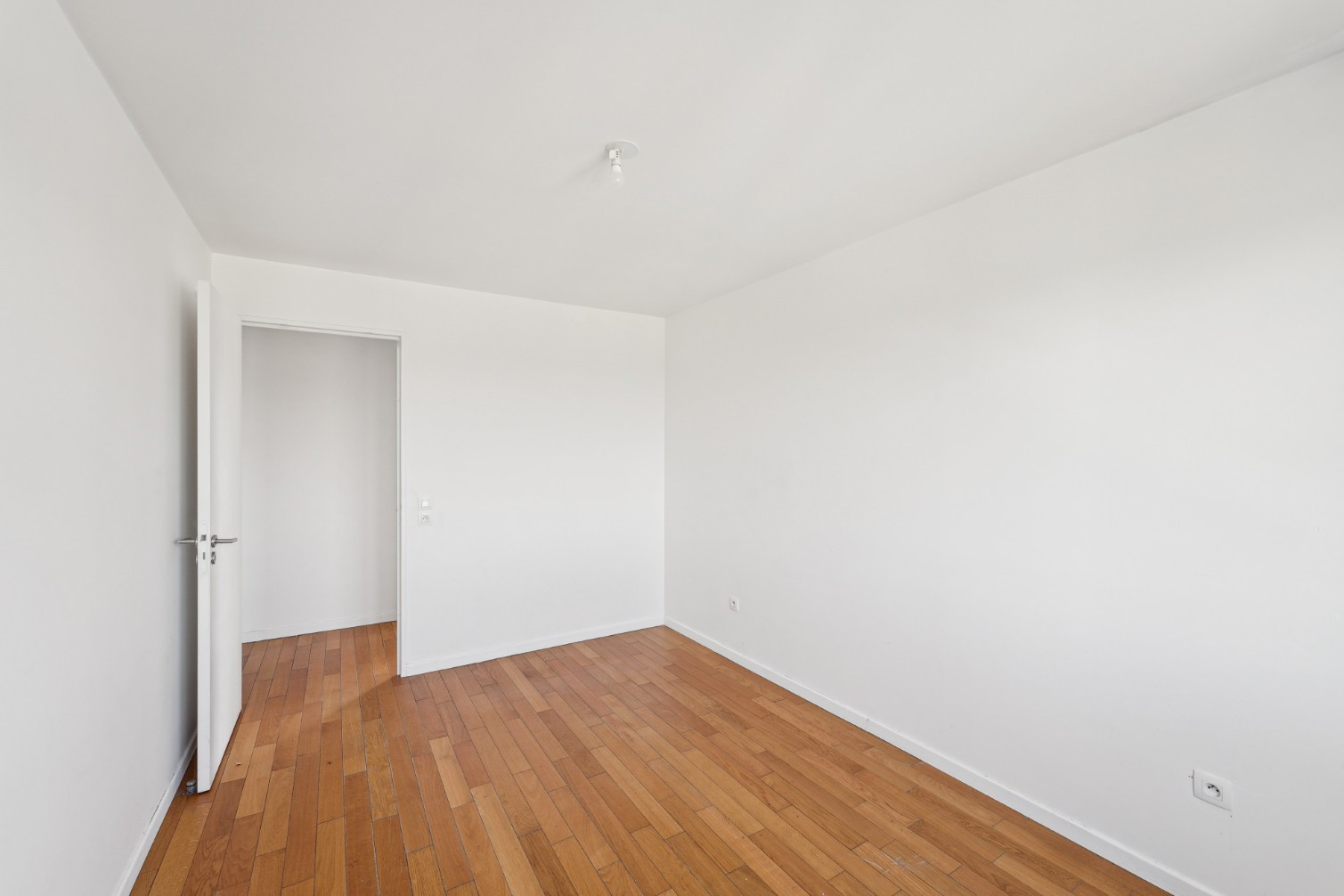 
                                                Vente
                                                 Appartement 3 pièces avec balcon - Cergy