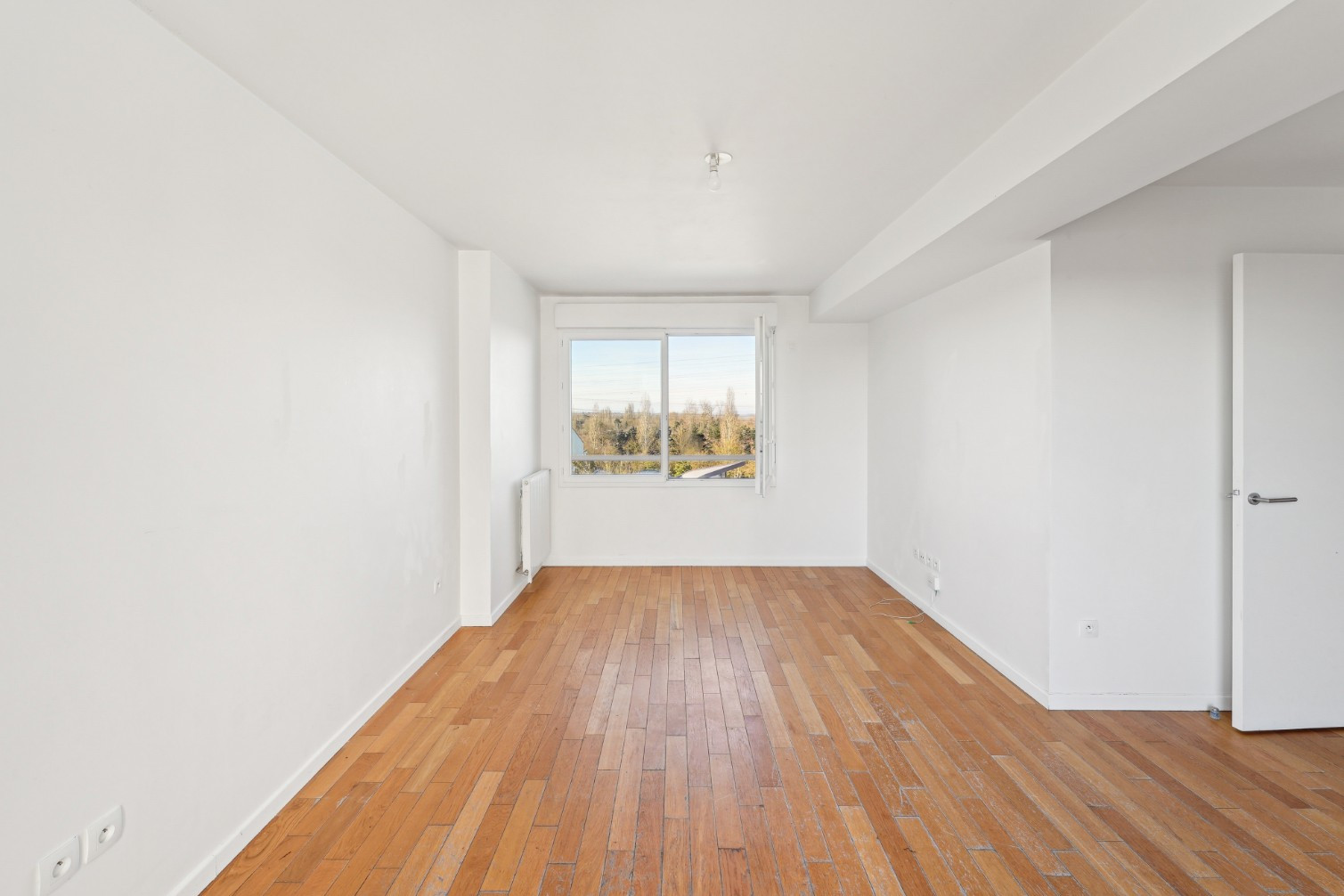 
                                                Vente
                                                 Appartement 3 pièces avec balcon - Cergy