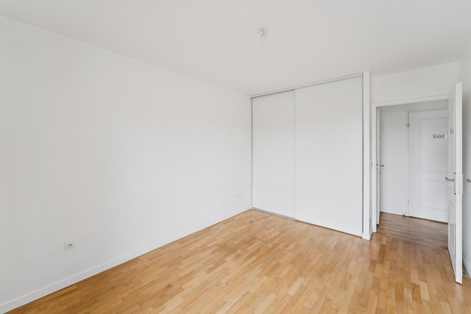 
                                                Vente
                                                 Appartement 3 pièces avec balcon - Cergy