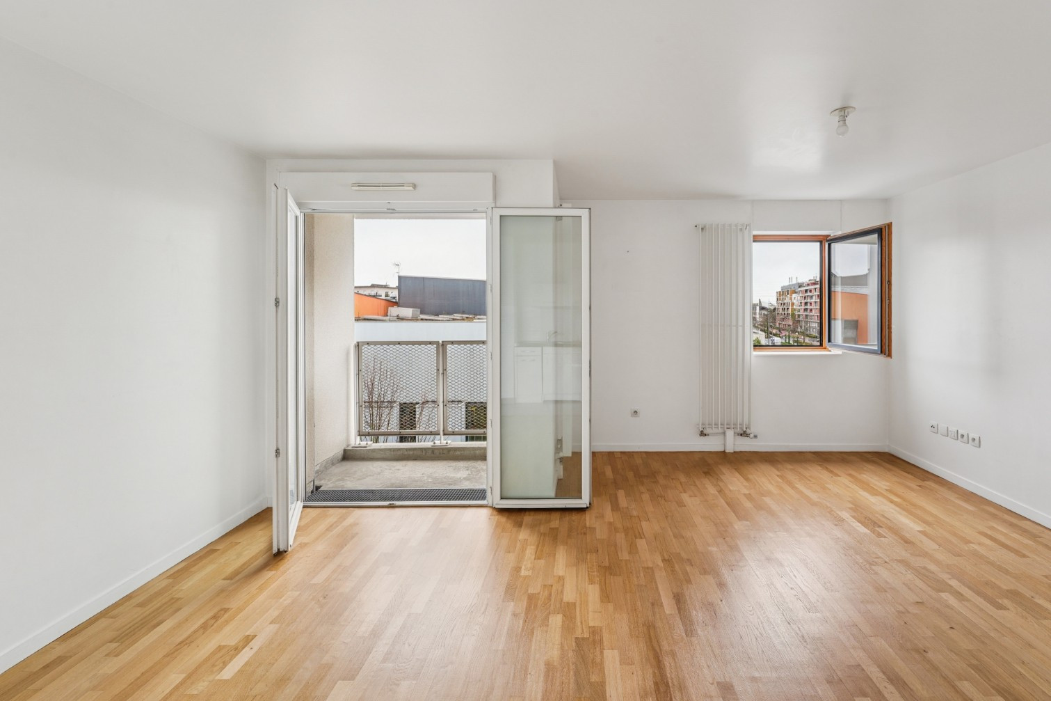 
                                                Vente
                                                 Appartement 3 pièces avec balcon - Cergy