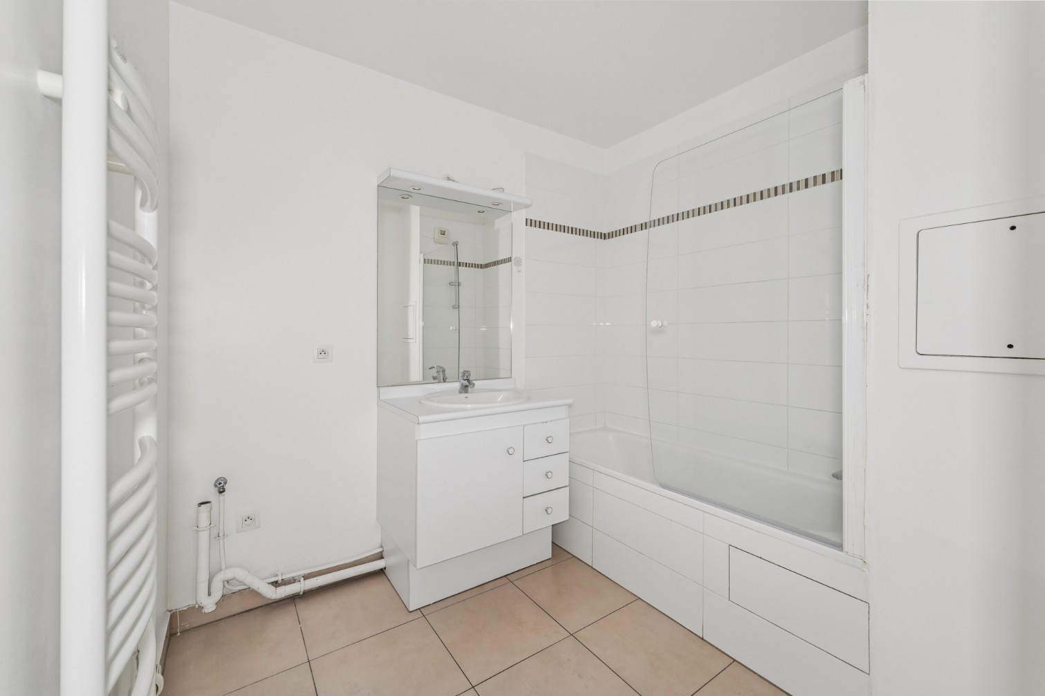 
                                                Vente
                                                 Appartement 3 pièces avec balcon - Cergy