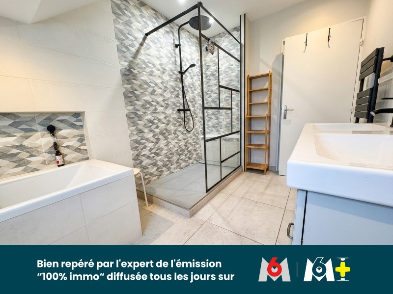 
                                                Vente
                                                 Appartement 3 pièces avec balcon et garage - 2 chambres + 1 bureau – Dernier étage – Île de Nantes