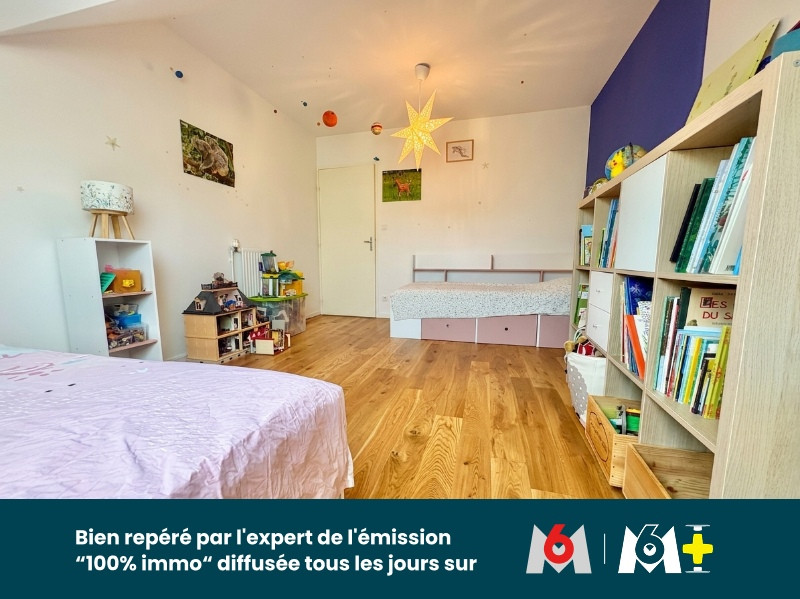 
                                                Vente
                                                 Appartement 3 pièces avec balcon et garage - 2 chambres + 1 bureau – Dernier étage – Île de Nantes