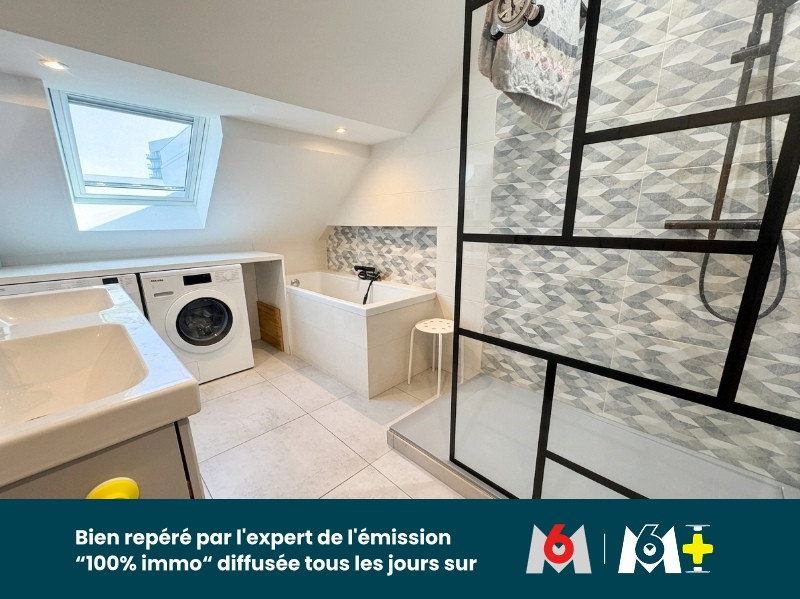 
                                                Vente
                                                 Appartement 3 pièces avec balcon et garage - 2 chambres + 1 bureau – Dernier étage – Île de Nantes